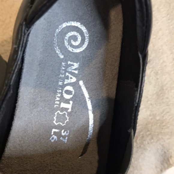 NAOT slip on. Tan shoe size 37 - Picture 3 of 13